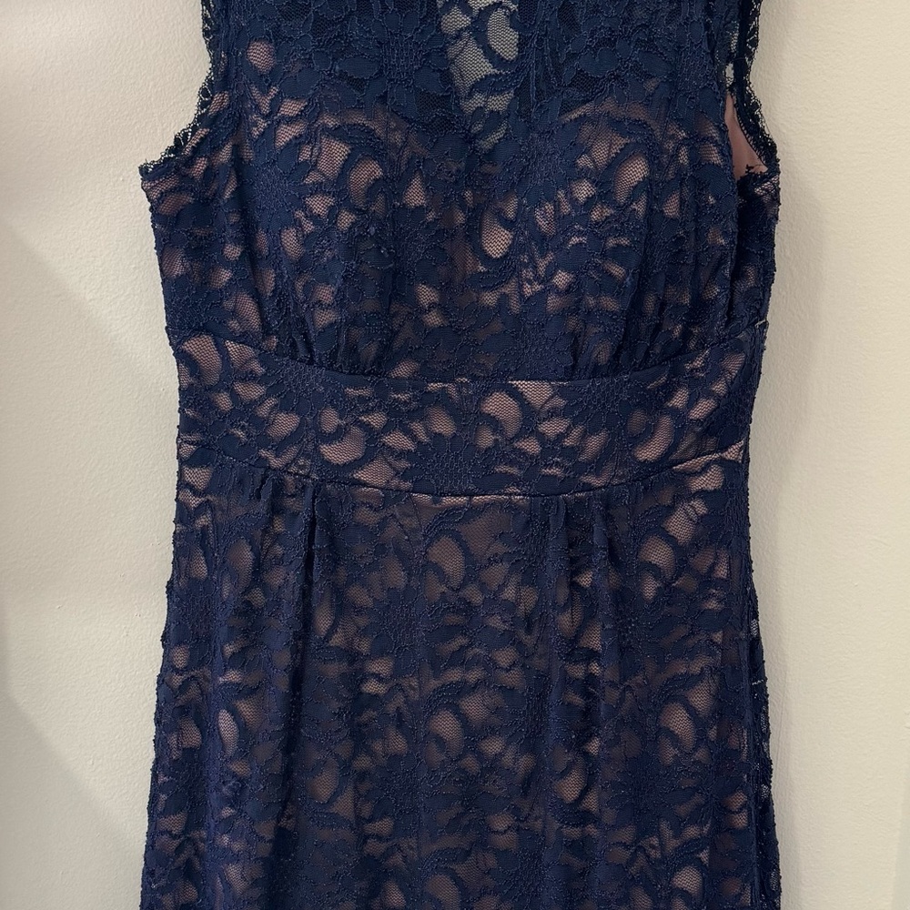 Elegant Navy Lace Prom Dress